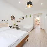 Church Of Saint Procopius Premier Suite By Willstay